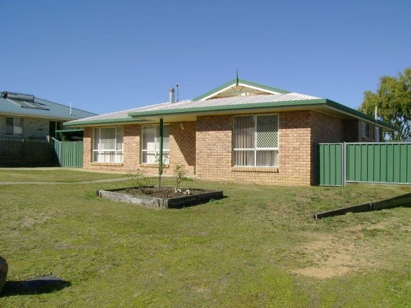 4 Lyons Crescent, WARWICK QLD 4370, Warwick - Image 1