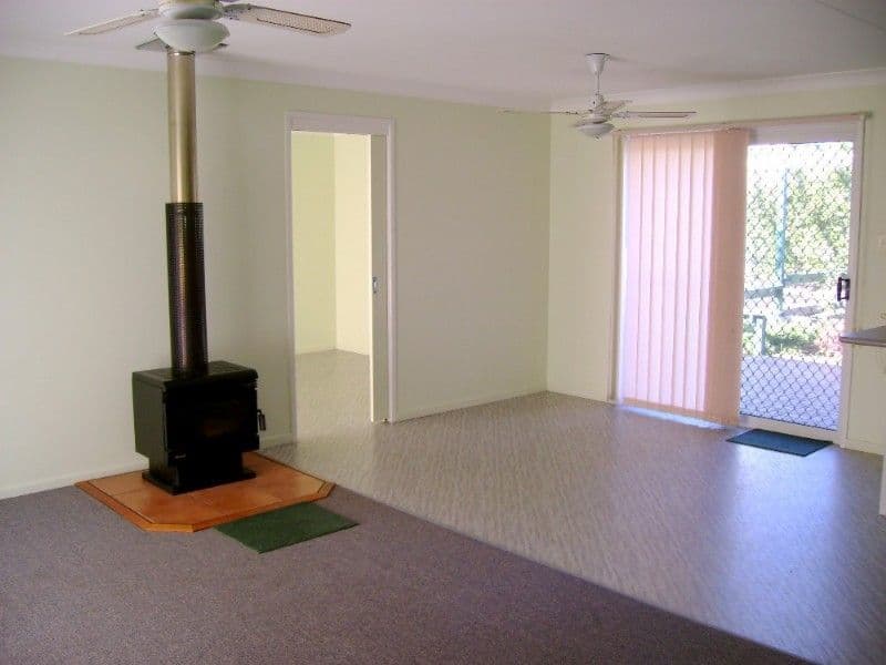 4 Lyons Crescent, WARWICK QLD 4370, Warwick - Thumbnail 5