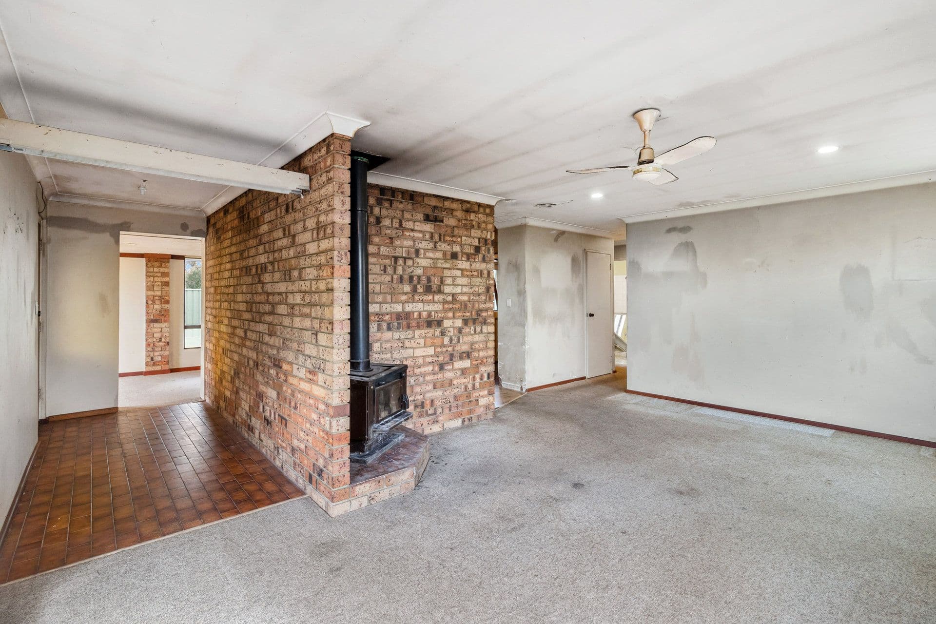 27 Gloucester Road, Kalamunda WA 6076, Kalamunda - Thumbnail 6