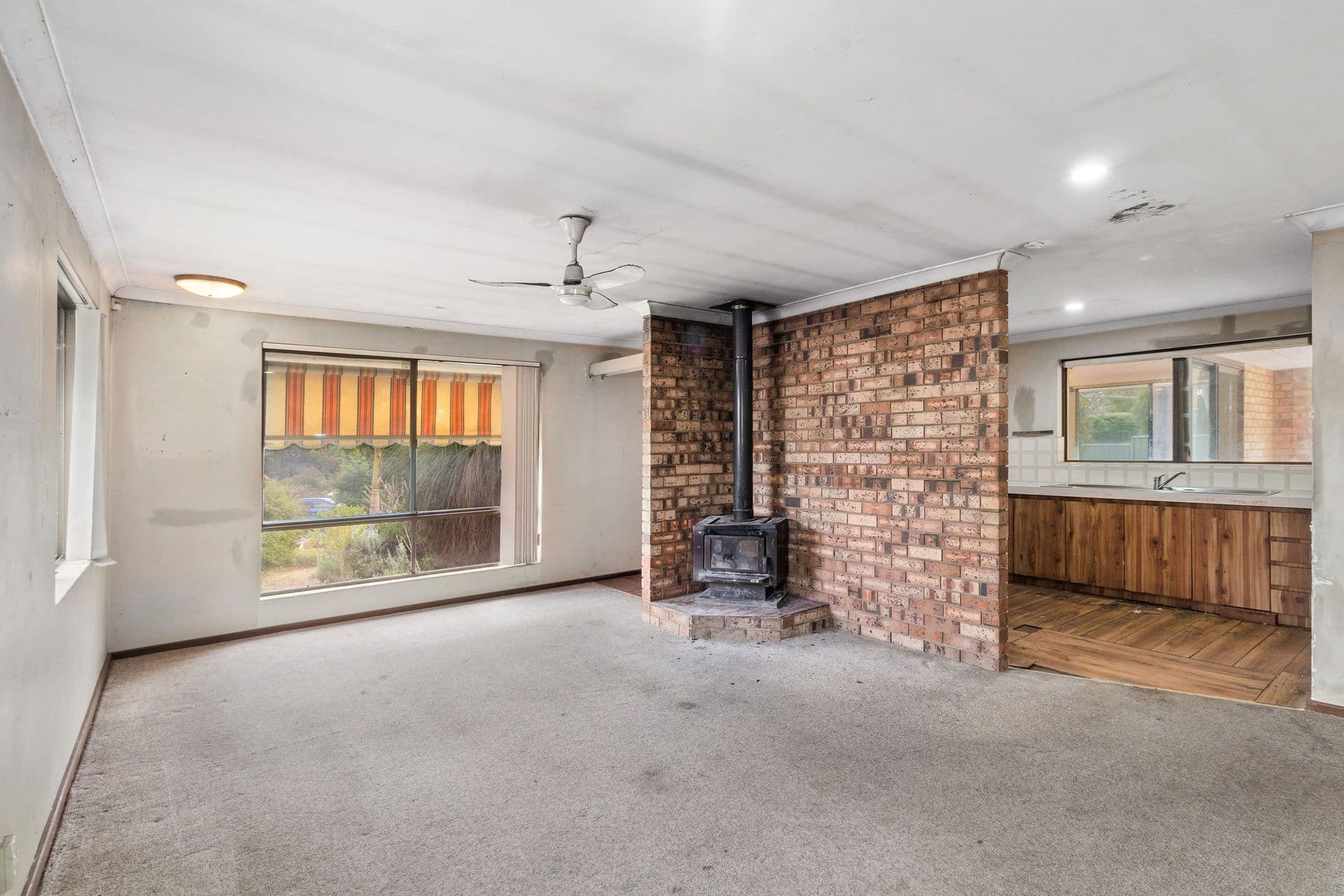 27 Gloucester Road, Kalamunda WA 6076, Kalamunda - Thumbnail 7