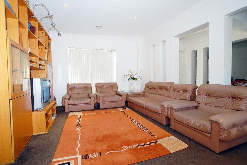 95 Sovereign Manors Crescent, ROWVILLE VIC 3178, Rowville - Thumbnail 4