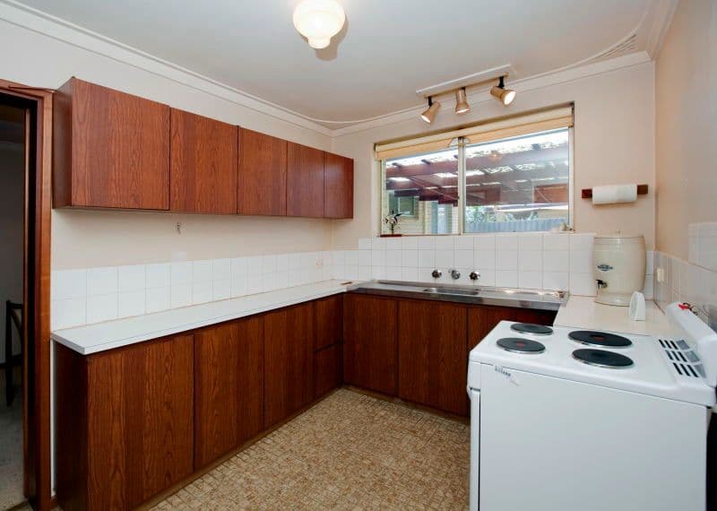 16 Tillingdon Way, MORLEY WA 6062, Morley - Thumbnail 5