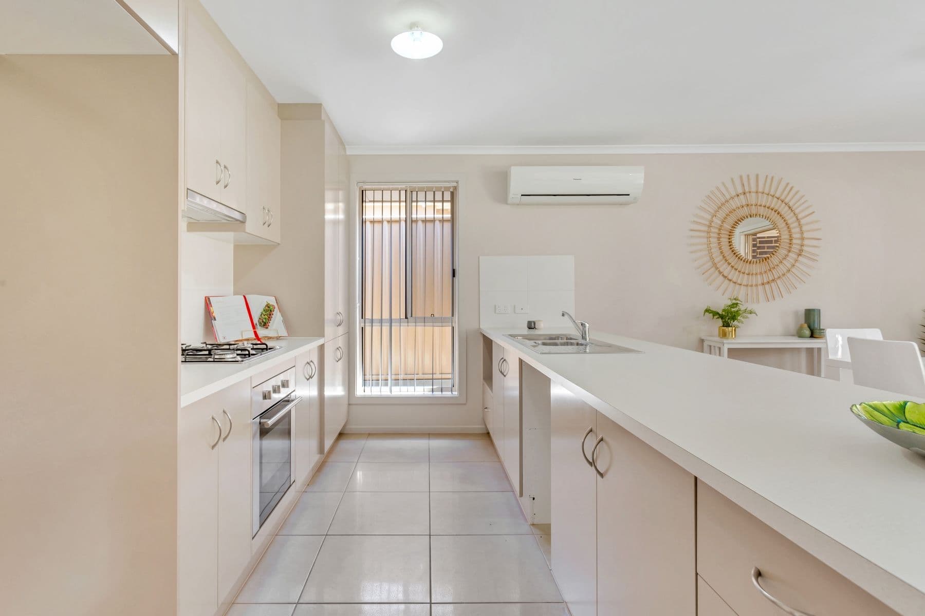 11 Leech Street, Seaford Meadows SA 5169, Seaford Meadows - Thumbnail 4
