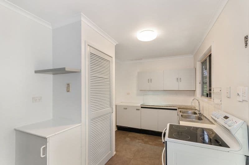 14 Island Street, Saunders Beach QLD 4818, Saunders Beach - Thumbnail 3