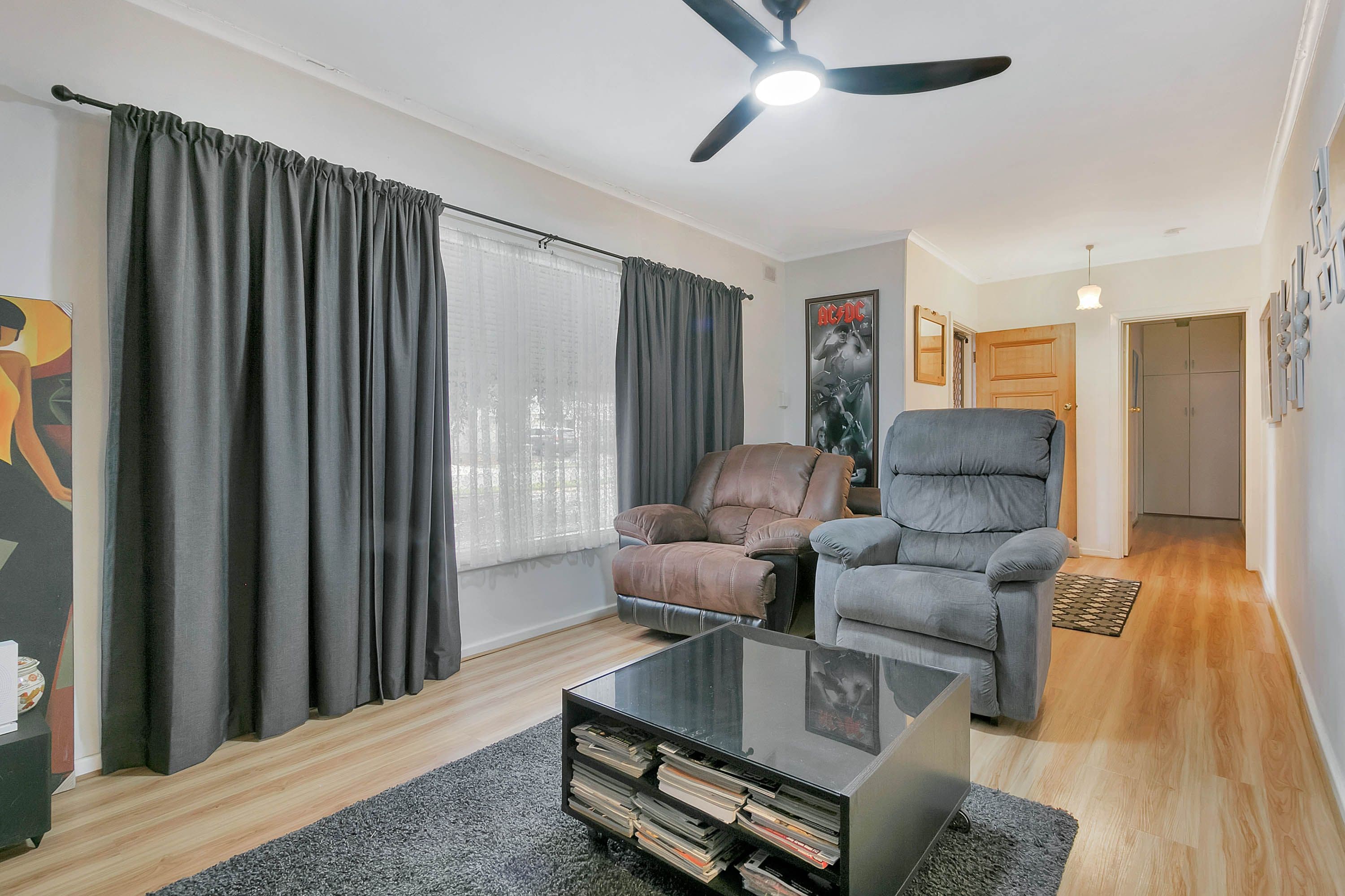 18 Secomb Avenue, Parafield Gardens SA 5107, Parafield Gardens - Thumbnail 2