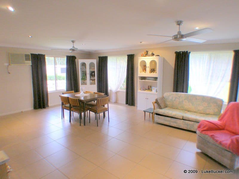 32 Leesmore Court, DEEBING HEIGHTS QLD 4306, Deebing Heights - Thumbnail 2