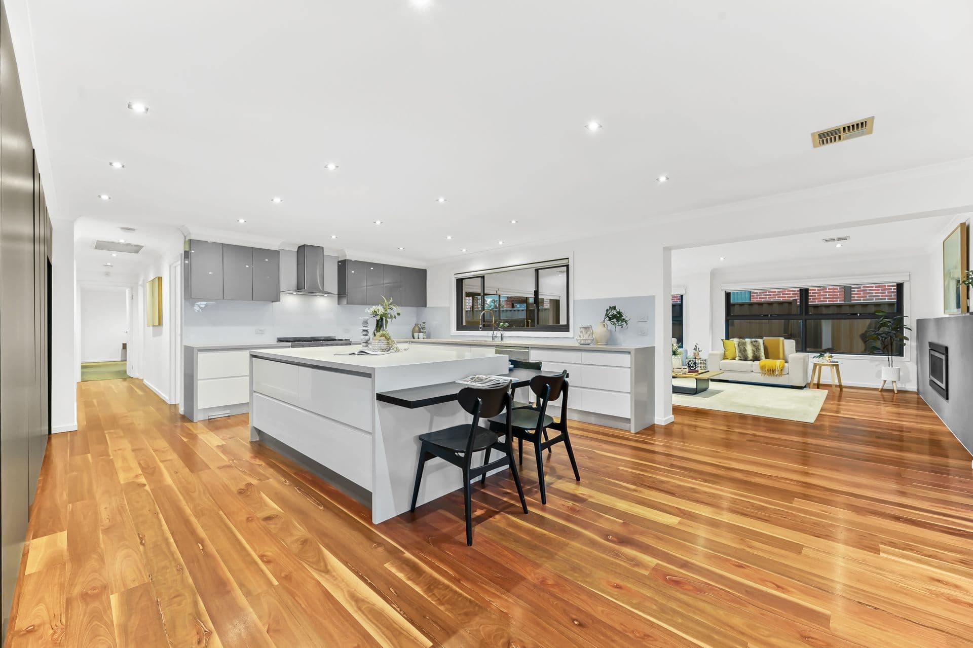 36 Jolimont Avenue, Mulgrave VIC 3170, Mulgrave - Thumbnail 4