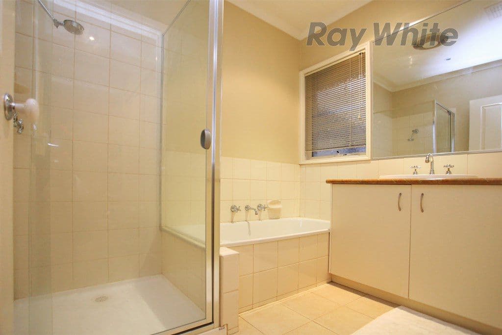  1 Greg Norman Drive, POINT COOK VIC 3030, Point Cook - Thumbnail 7