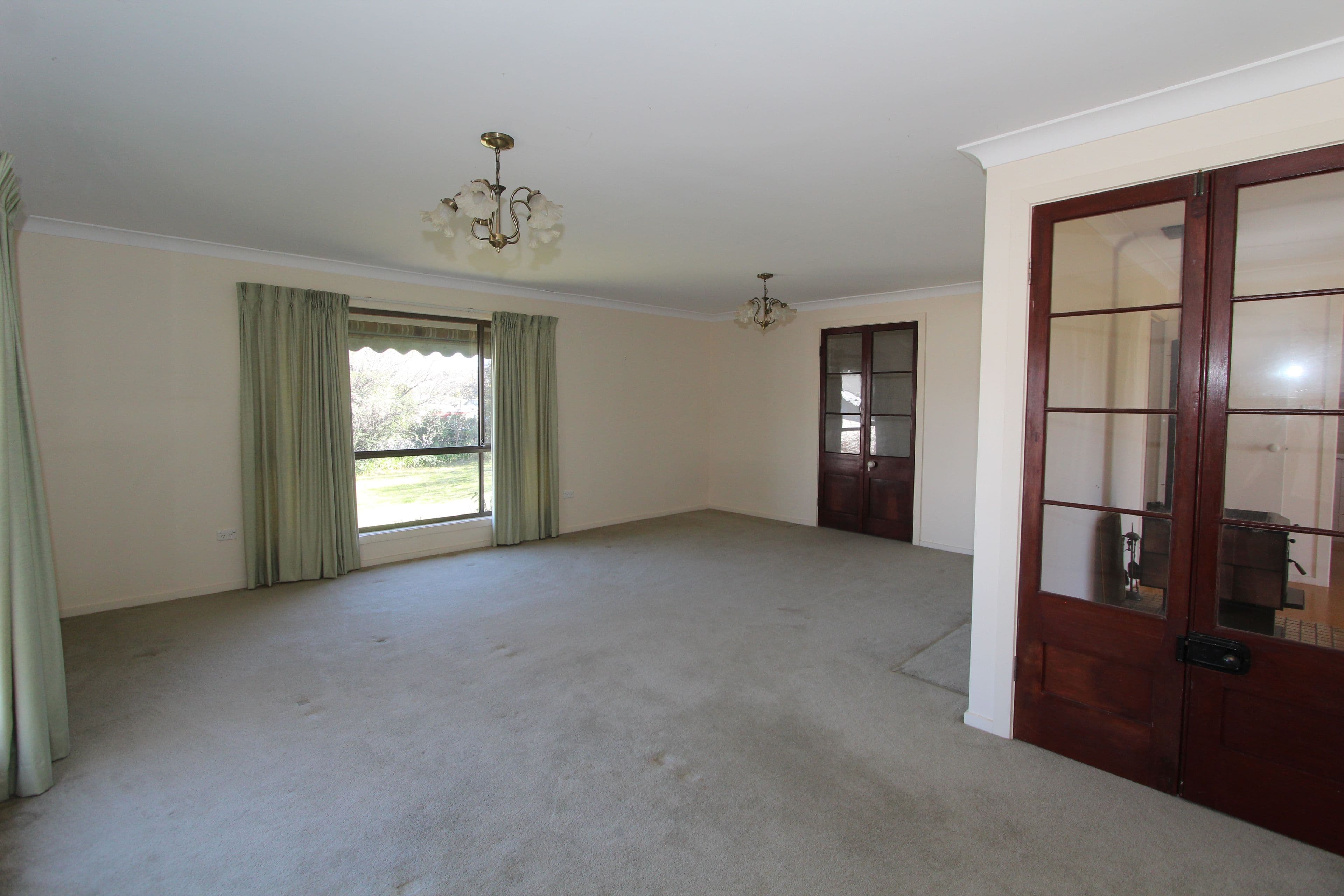 70 Molesworth Street, Tenterfield - Thumbnail 2