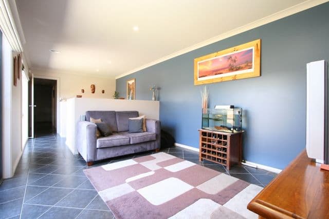 54  Ayrton Street, GUNGAHLIN ACT 2912, Gungahlin - Thumbnail 3