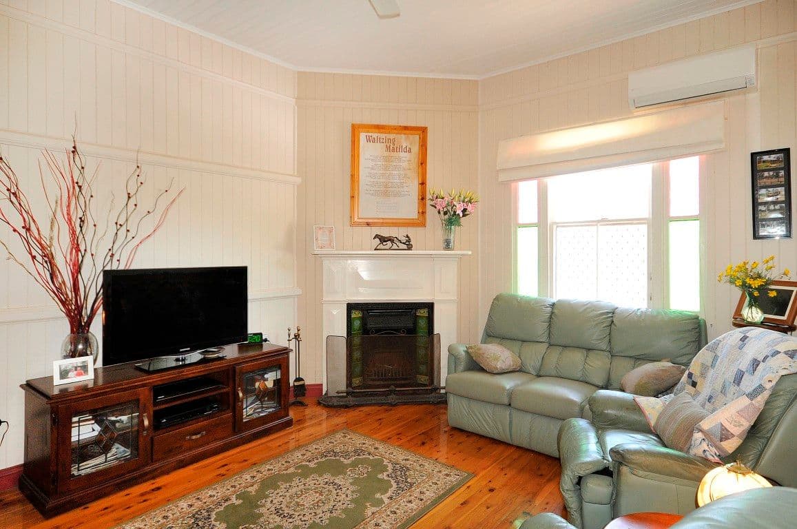 53 Jellicoe Street, MOUNT LOFTY QLD 4350, Mount Lofty - Thumbnail 3