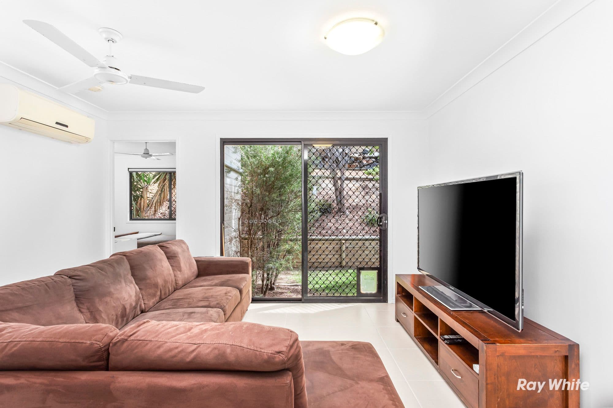19 Sunset Drive, Norman Gardens QLD 4701, Norman Gardens - Thumbnail 5