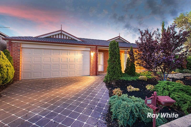 66 Ferndown Drive, Cranbourne VIC 3977, Cranbourne - Thumbnail 2