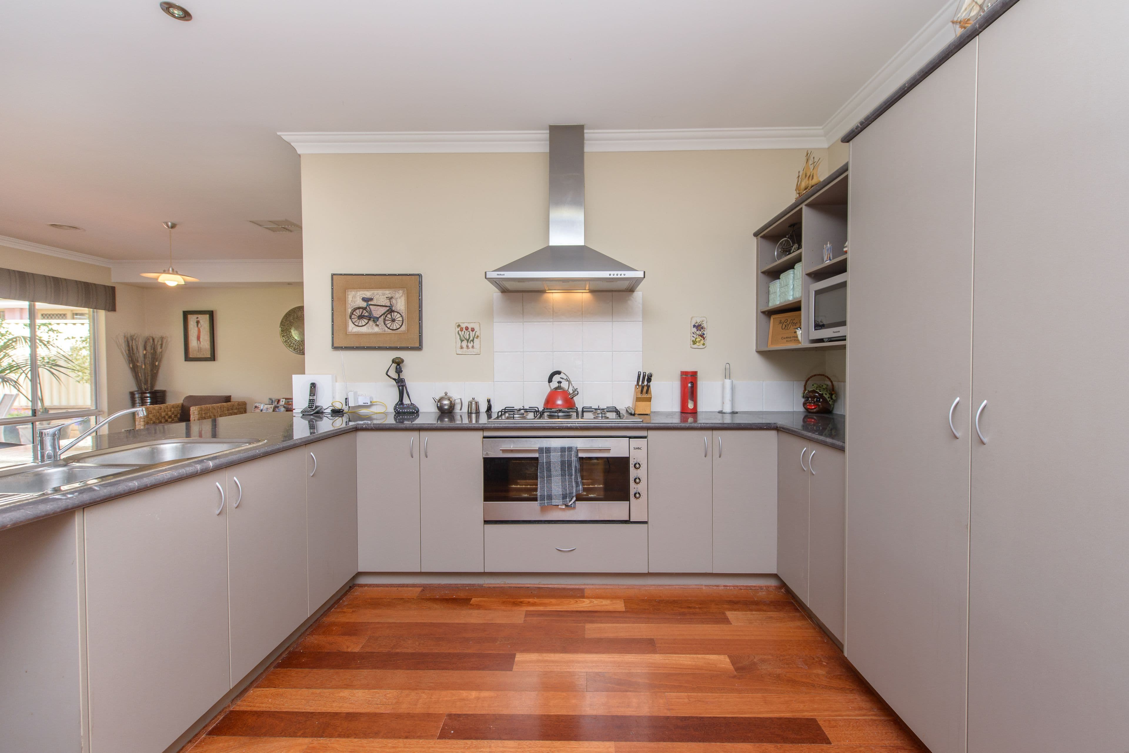 145 Gerard Street, East Cannington WA 6107, East Cannington - Thumbnail 7