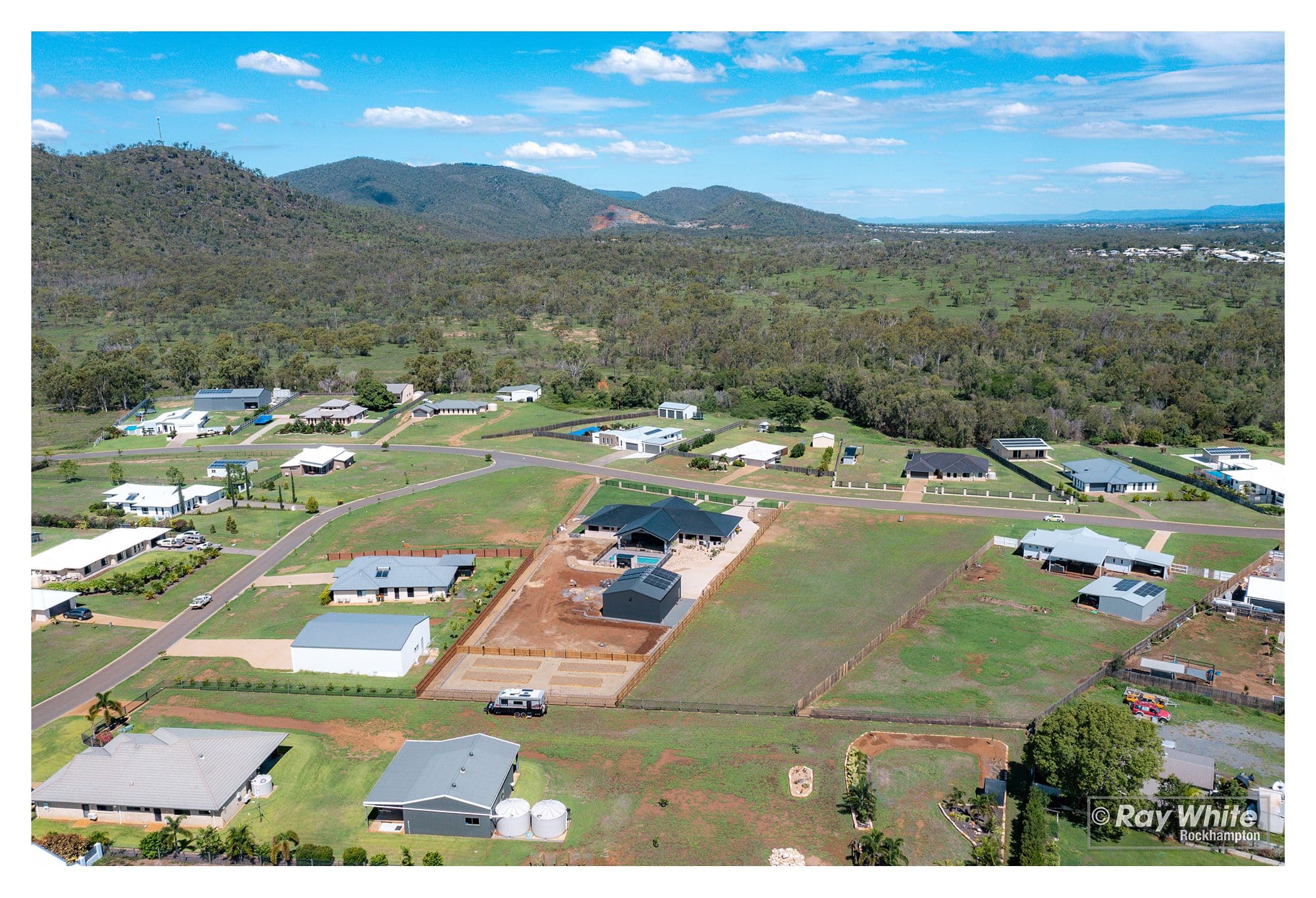27 Stirling Drive, Rockyview QLD 4701, Rockyview - Thumbnail 3