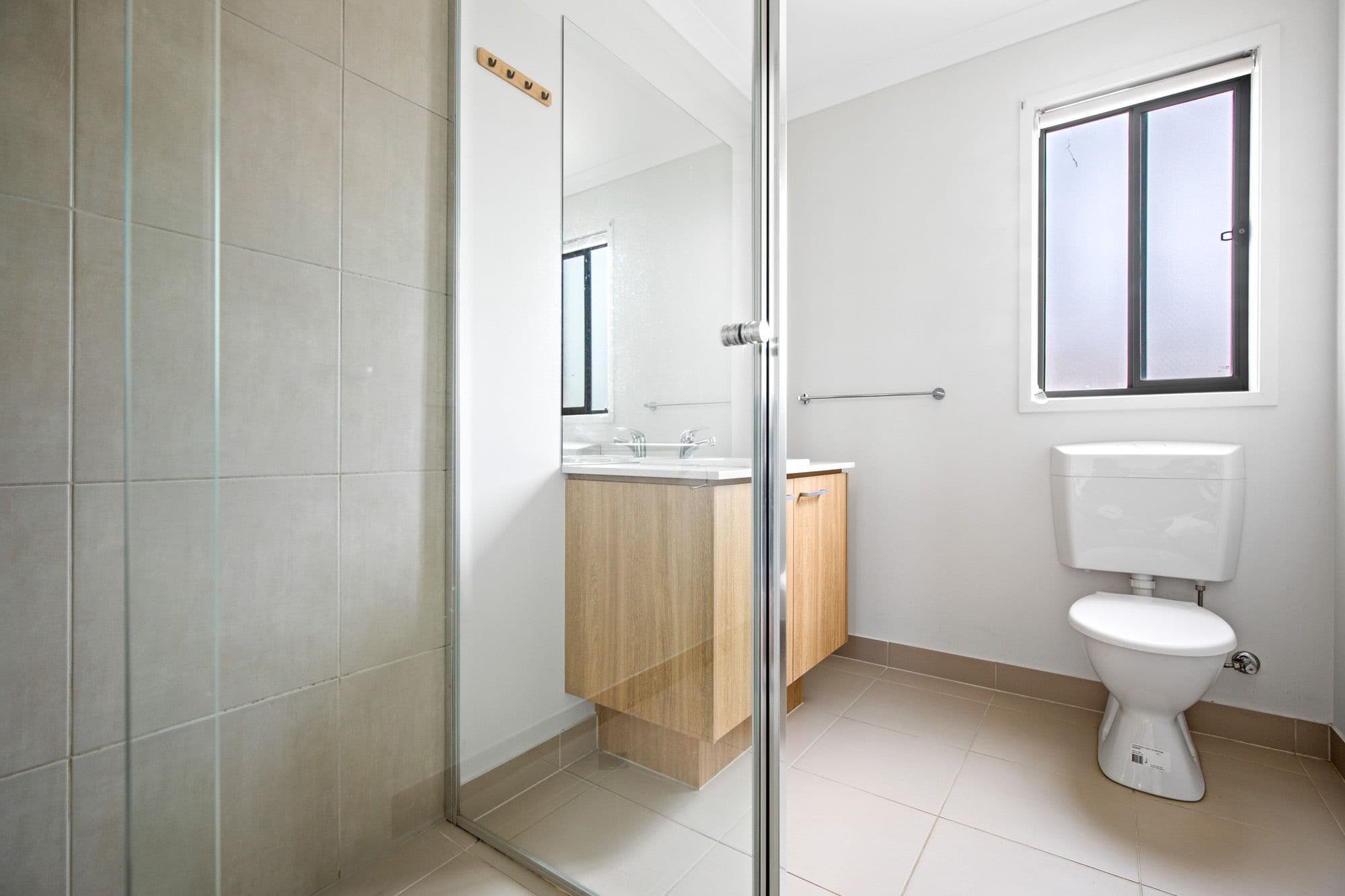 99 Stanmore Crescent, Wyndham Vale VIC 3024, Wyndham Vale - Thumbnail 3