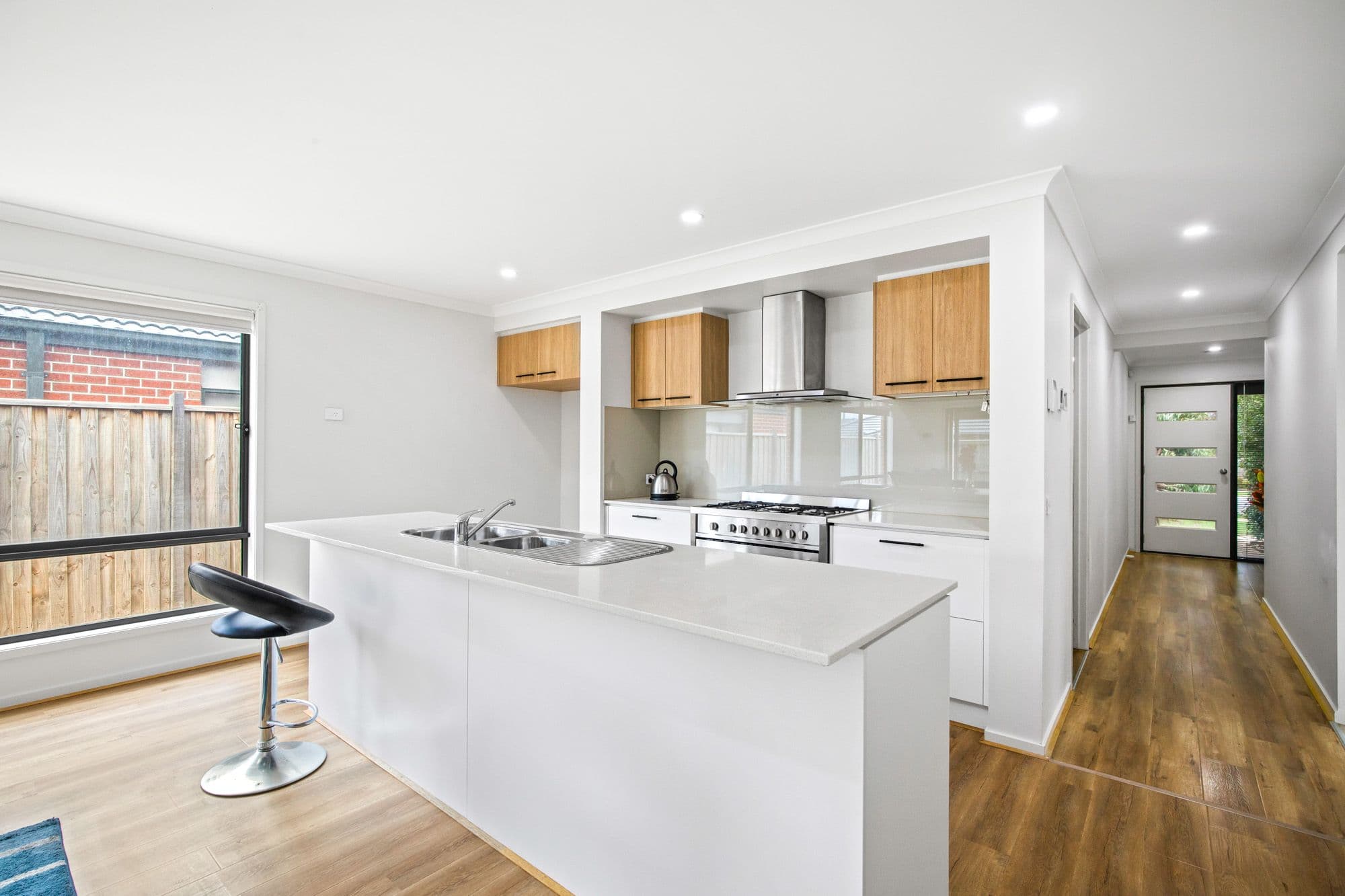 99 Stanmore Crescent, Wyndham Vale VIC 3024, Wyndham Vale - Thumbnail 4