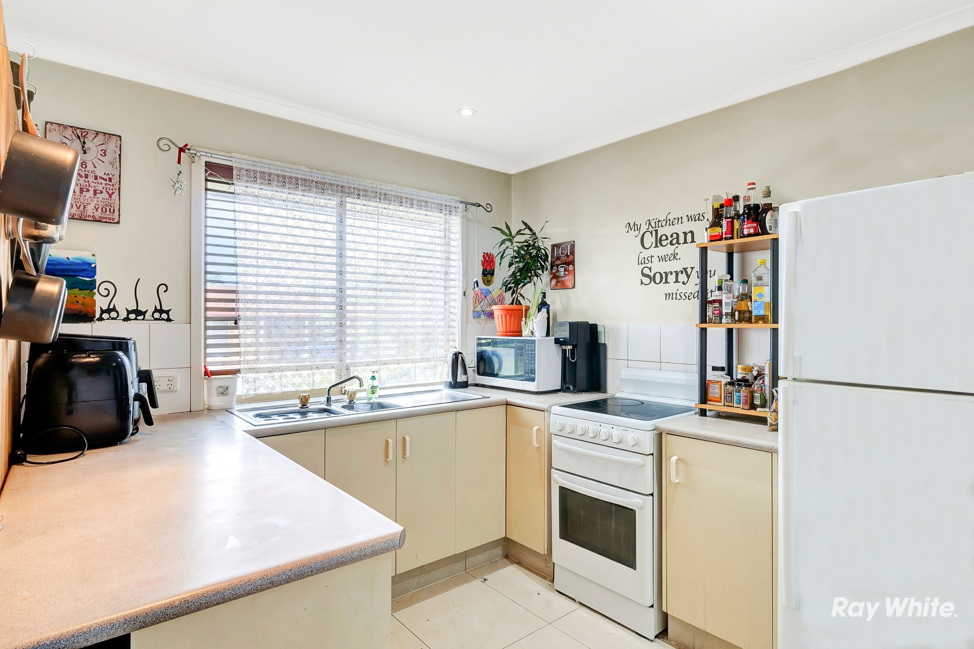 4 Miles Court, Eagleby QLD 4207, Eagleby - Thumbnail 3