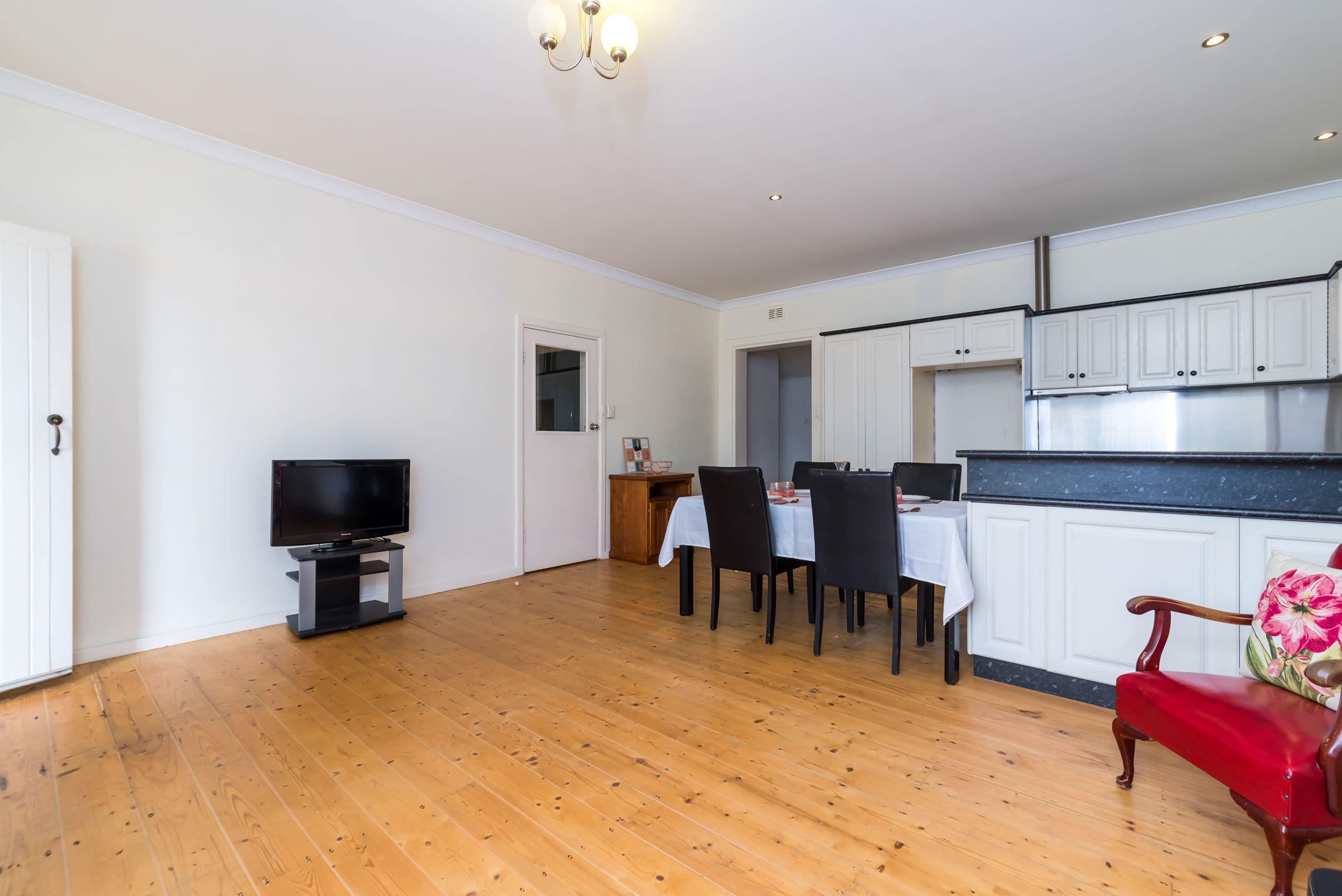 58 Hatch Street, Nuriootpa SA 5355, Nuriootpa - Thumbnail 5