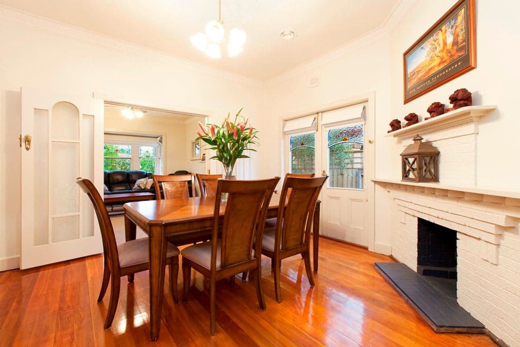 6 Brawn Avenue, LAKE WENDOUREE VIC 3350, Lake Wendouree - Thumbnail 3
