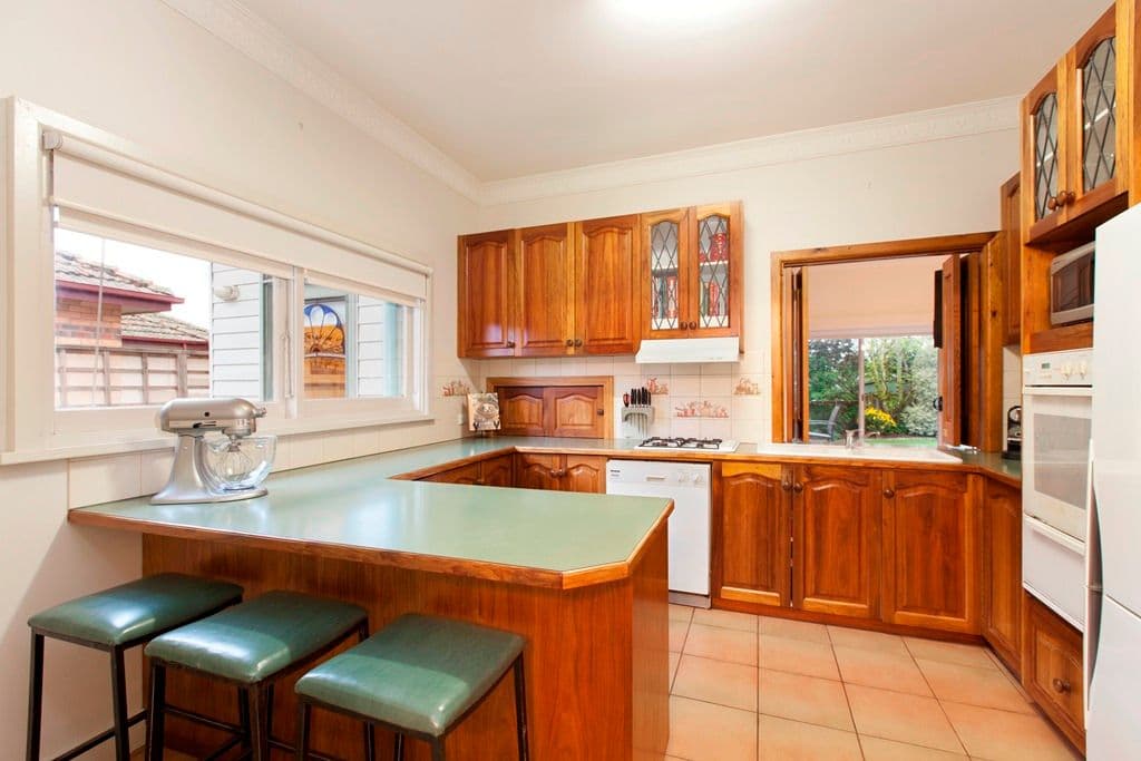 6 Brawn Avenue, LAKE WENDOUREE VIC 3350, Lake Wendouree - Thumbnail 7