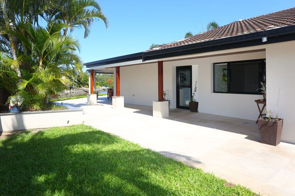 6 Wallaby Place, Sorrento QLD 4217, Sorrento - Thumbnail 2