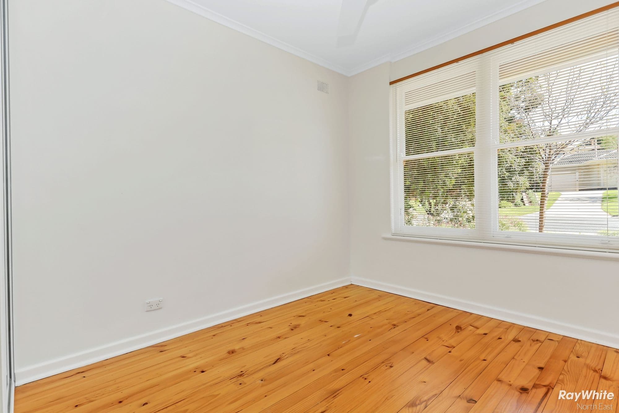53 Salisbury Avenue, Valley View SA 5093, Valley View - Thumbnail 7