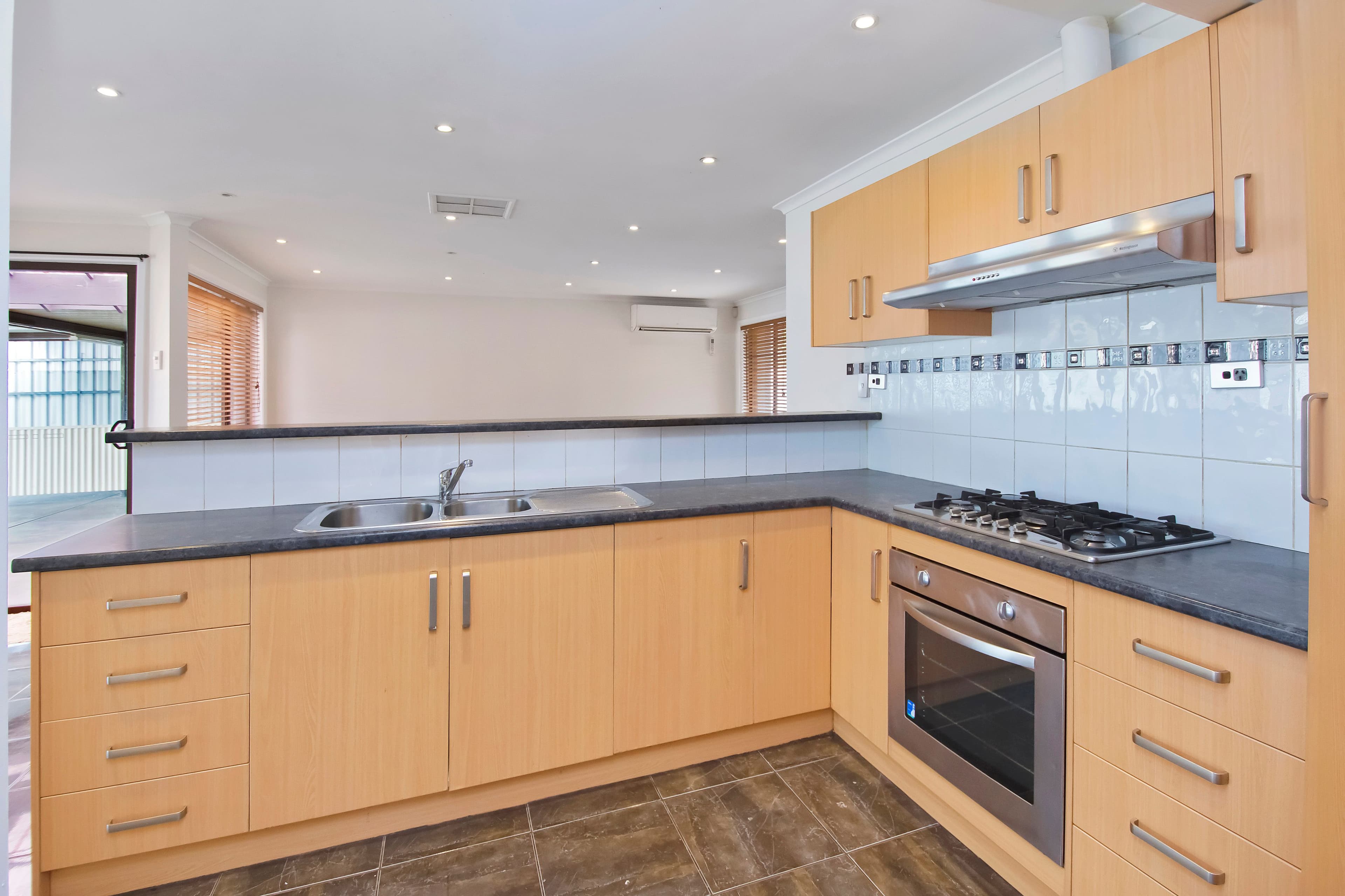24 Janine Drive, Burton SA 5110, Burton - Thumbnail 2