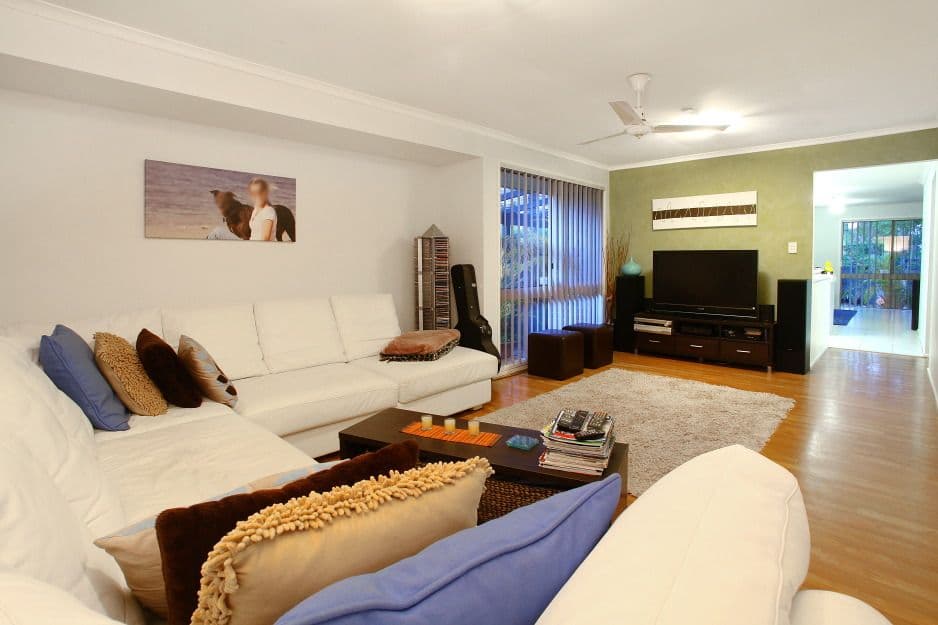 4 Widford Court, Carrara QLD 4211, Carrara - Thumbnail 4