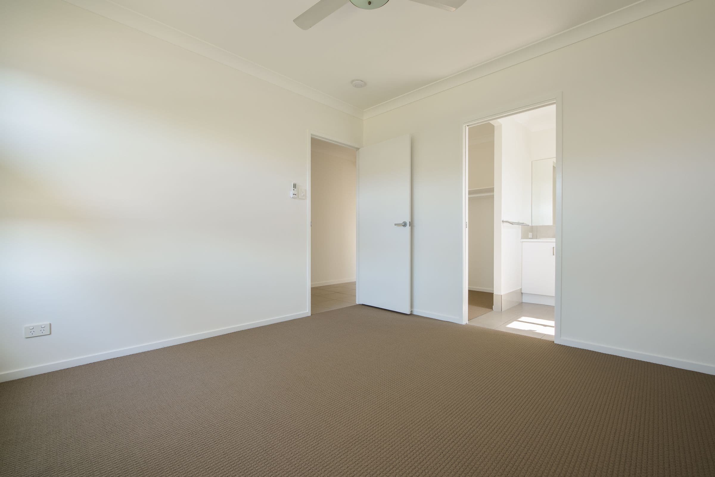 24 Redgum Drive, Kirkwood QLD 4680, Kirkwood - Thumbnail 3