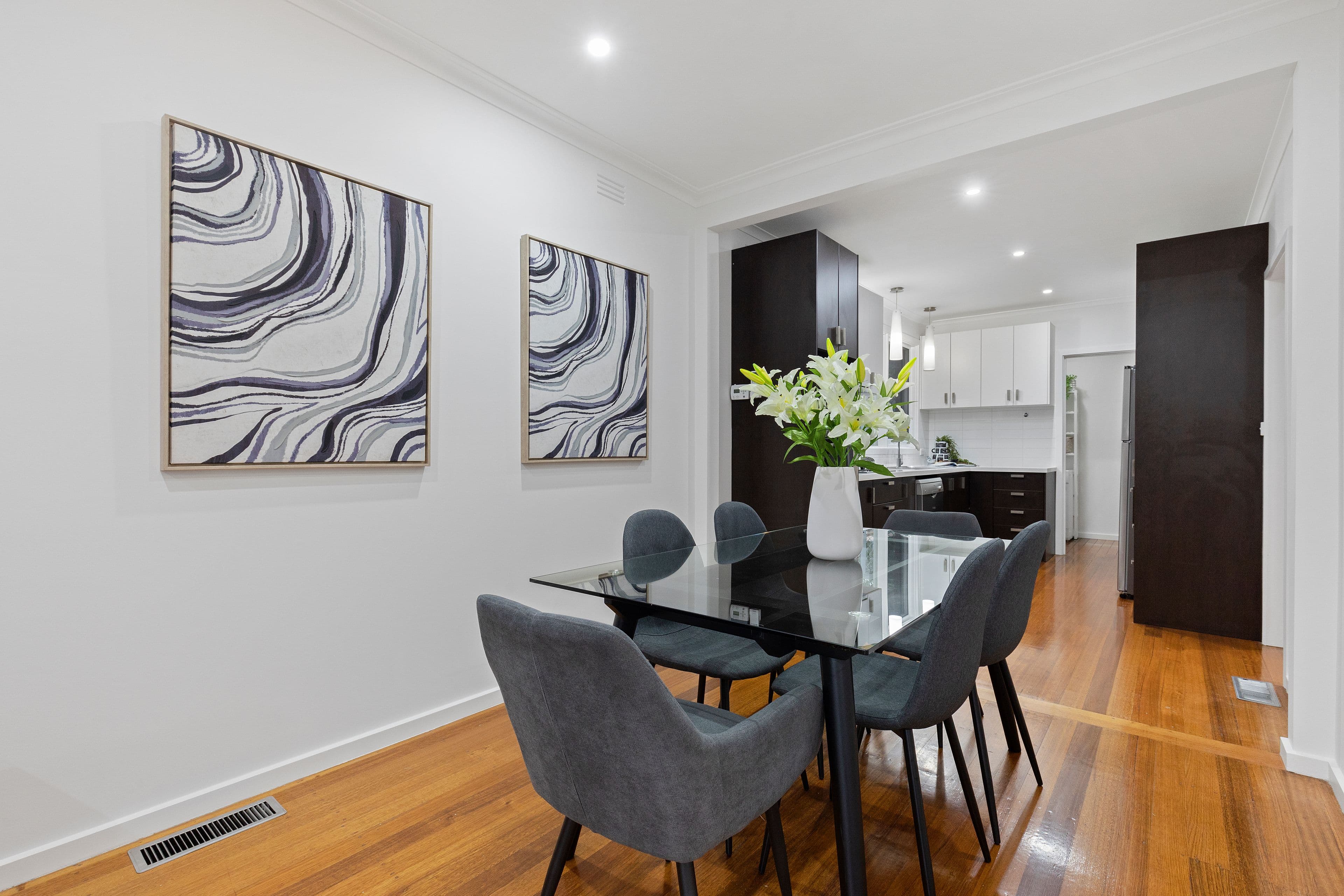 2 Herald Street, Cheltenham VIC 3192, Cheltenham - Thumbnail 4