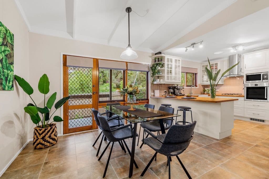 61 Lynnbrae Avenue, Hurstbridge VIC 3099, Hurstbridge - Thumbnail 4