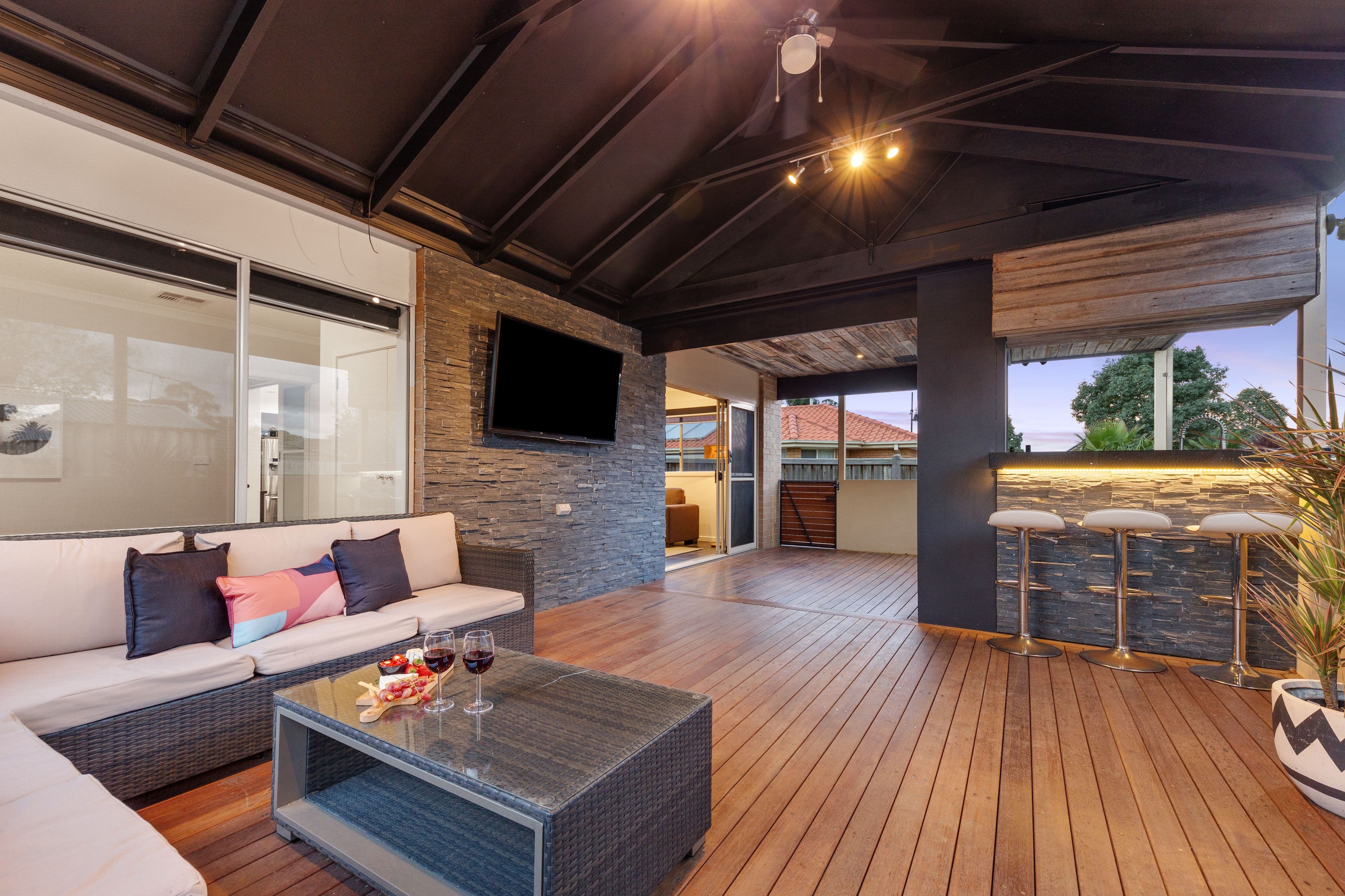 3 Foxwood Grove, Mernda VIC 3754, Mernda - Thumbnail 2
