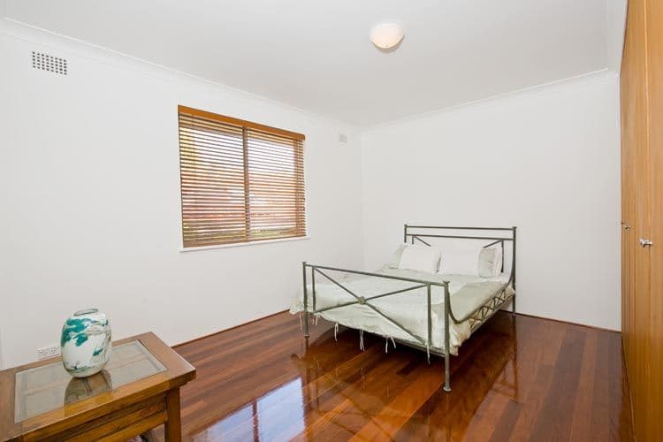 29 Riverside Crescent, MARRICKVILLE NSW 2204, Marrickville - Thumbnail 3