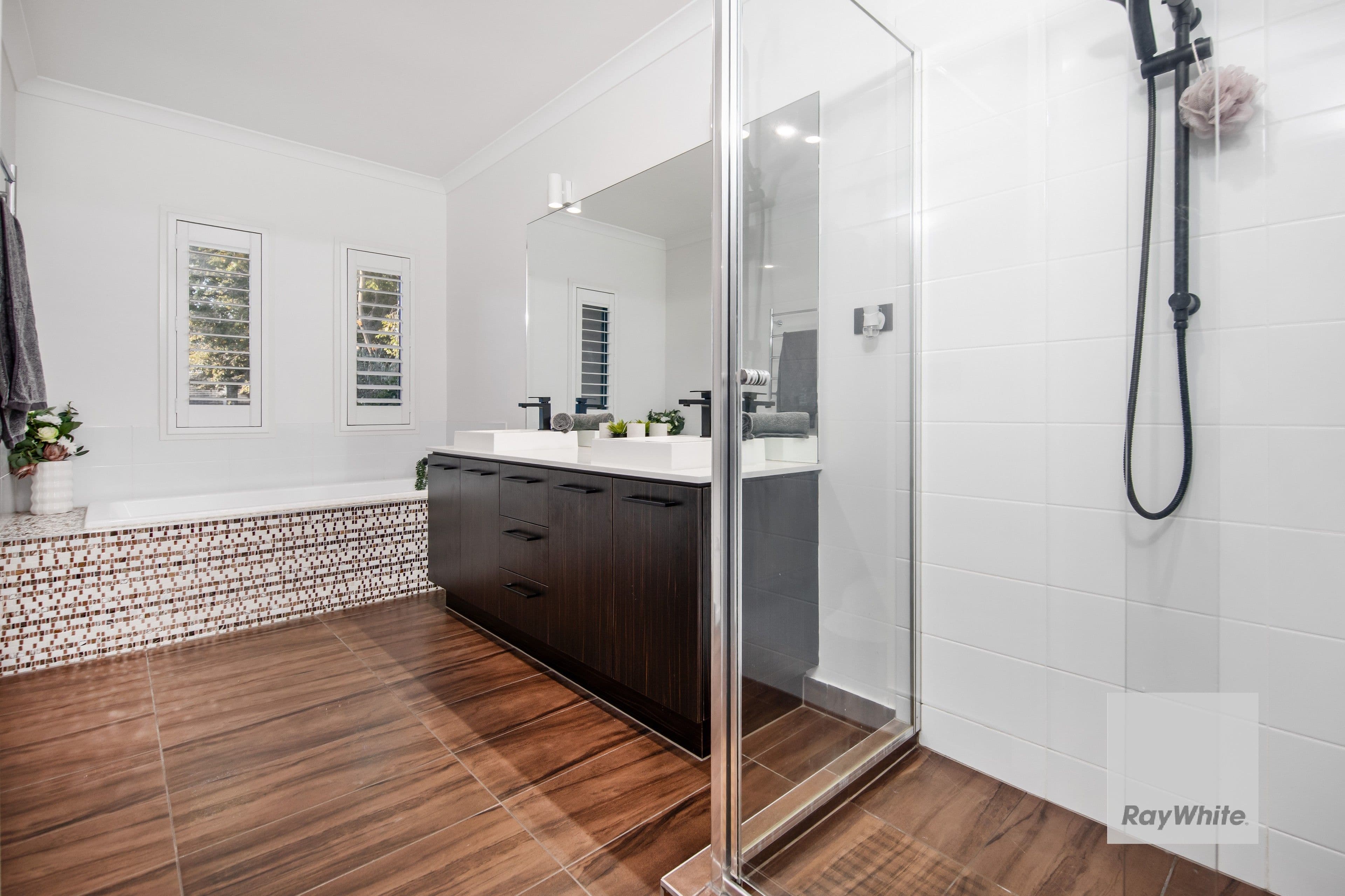 28 Morton Boulevard, Taylors Hill VIC 3037, Taylors Hill - Thumbnail 3
