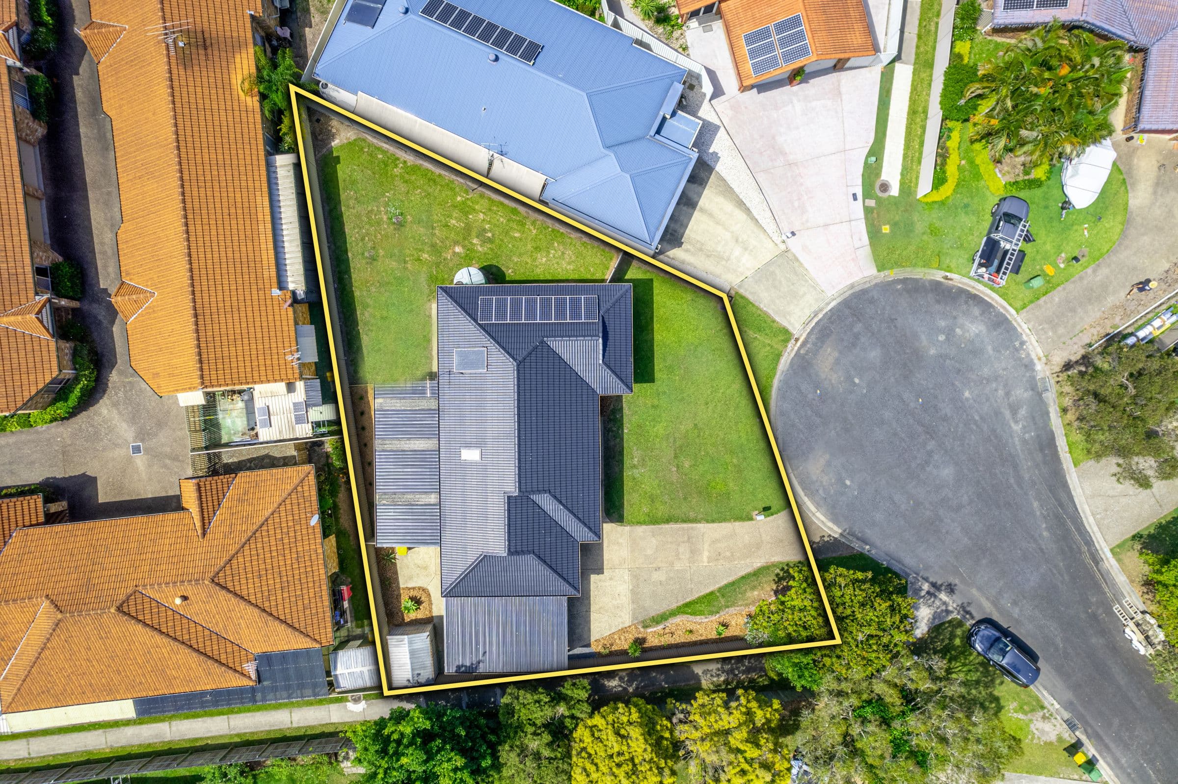 7 Lexington Court, Kippa-Ring QLD 4021, Kippa-Ring - Thumbnail 2