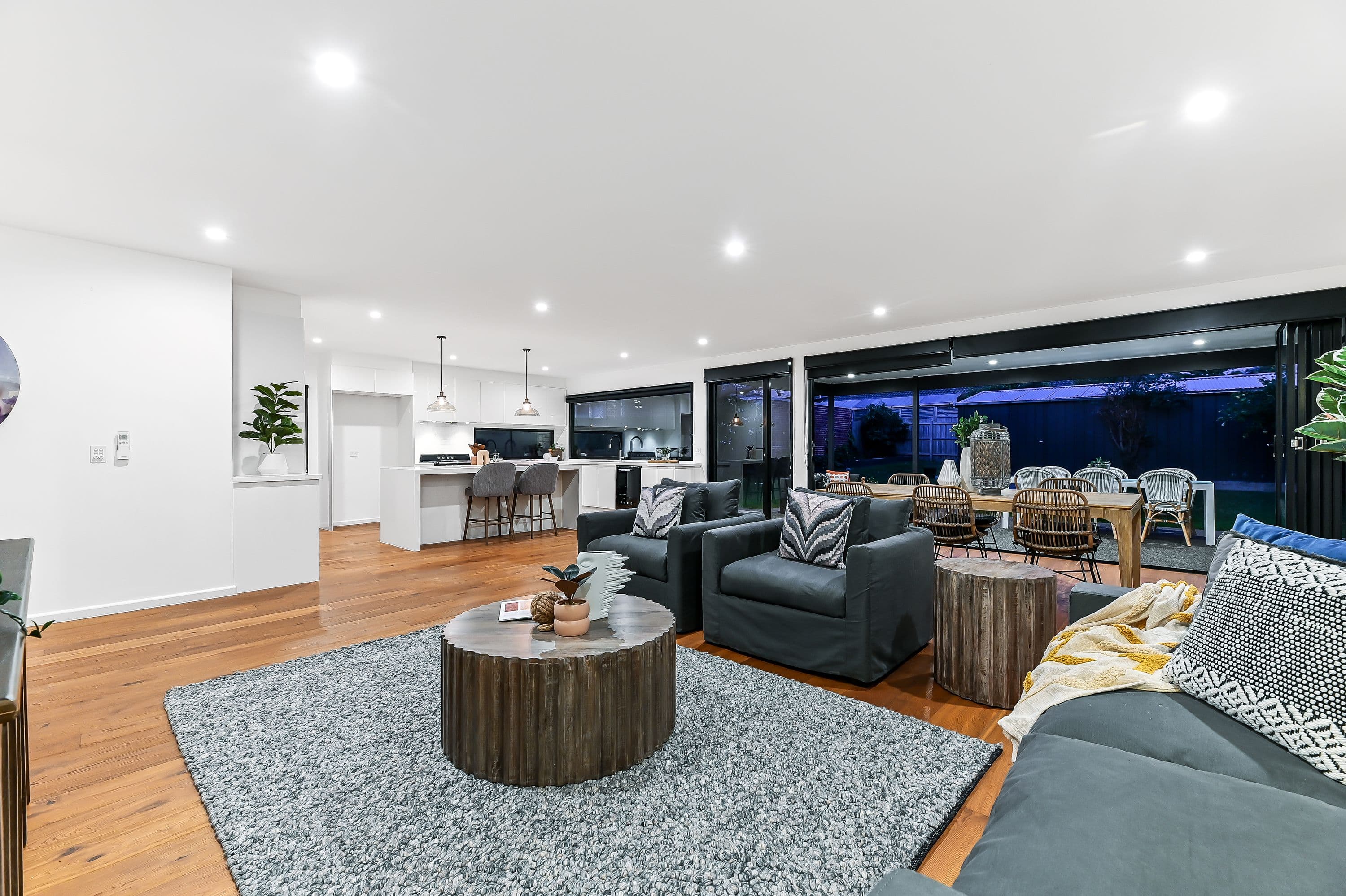 20 Wilma Avenue, Mulgrave VIC 3170, Mulgrave - Thumbnail 2