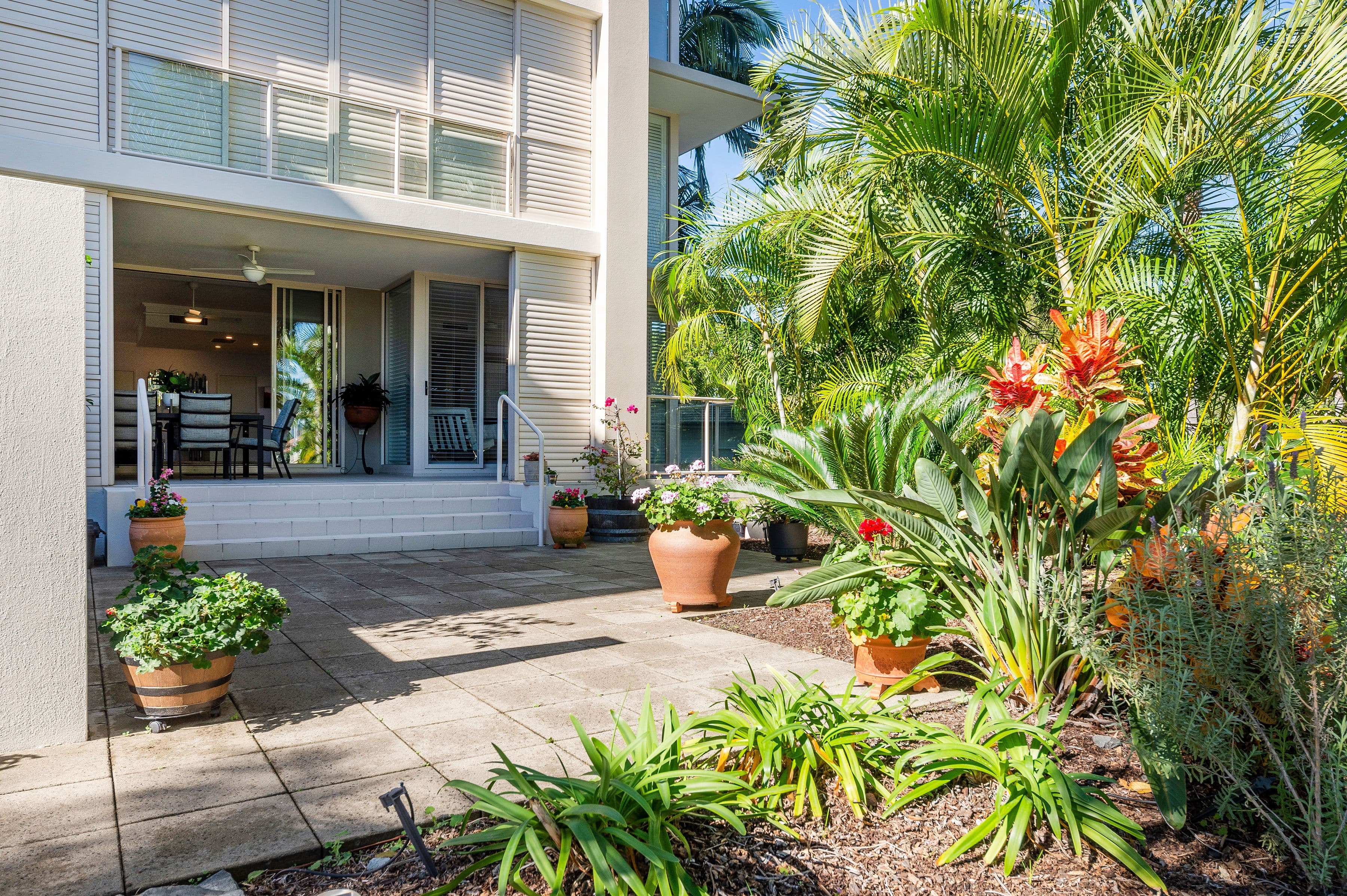 1 Rialto Quay Drive, Hope Island QLD 4212, Hope Island - Thumbnail 2