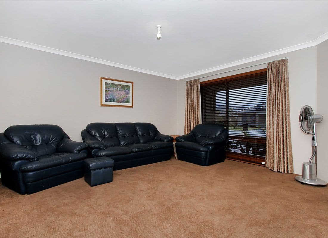 10 Abbotsdale Way, SOUTHERN RIVER WA 6110, Southern River - Thumbnail 2