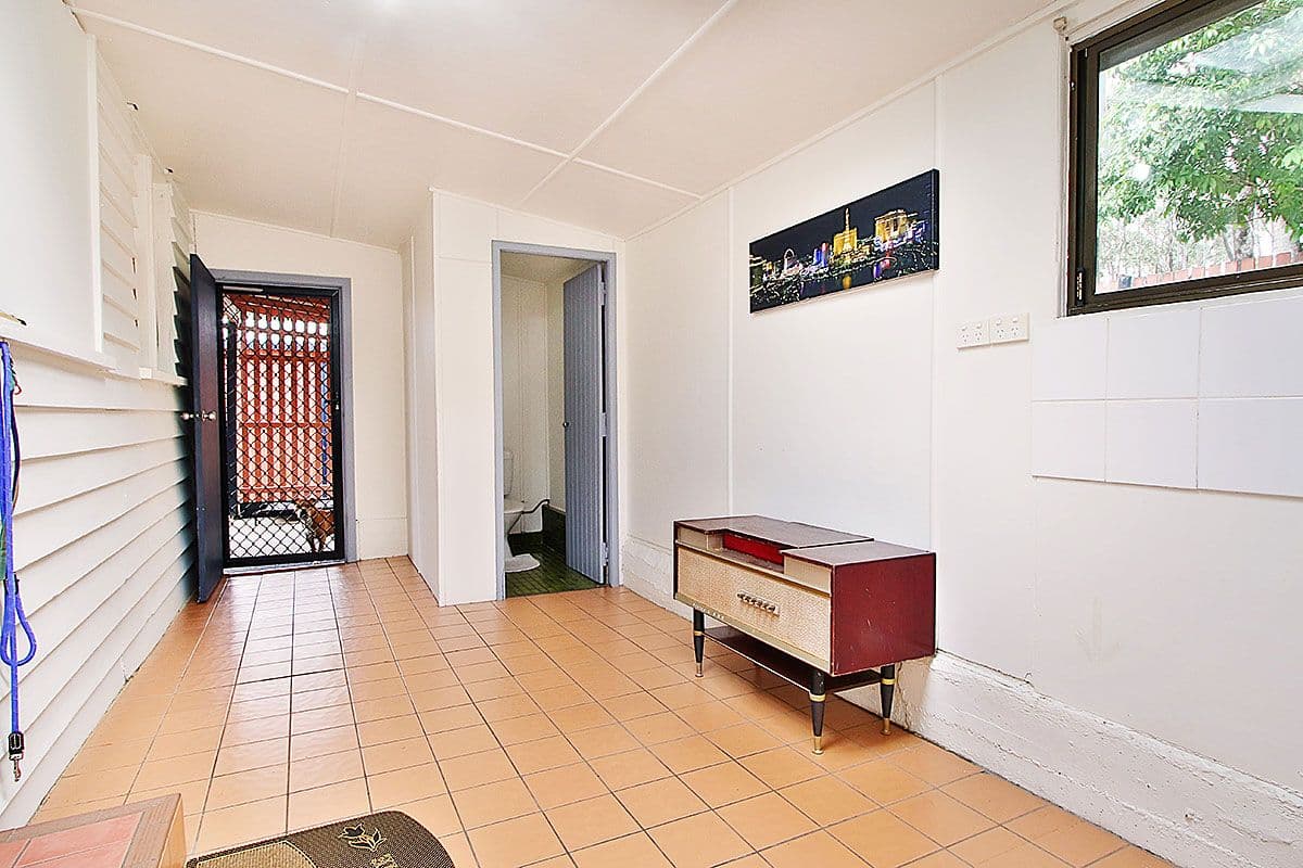 26 Paten Street, North Ipswich QLD 4305, North Ipswich - Thumbnail 4
