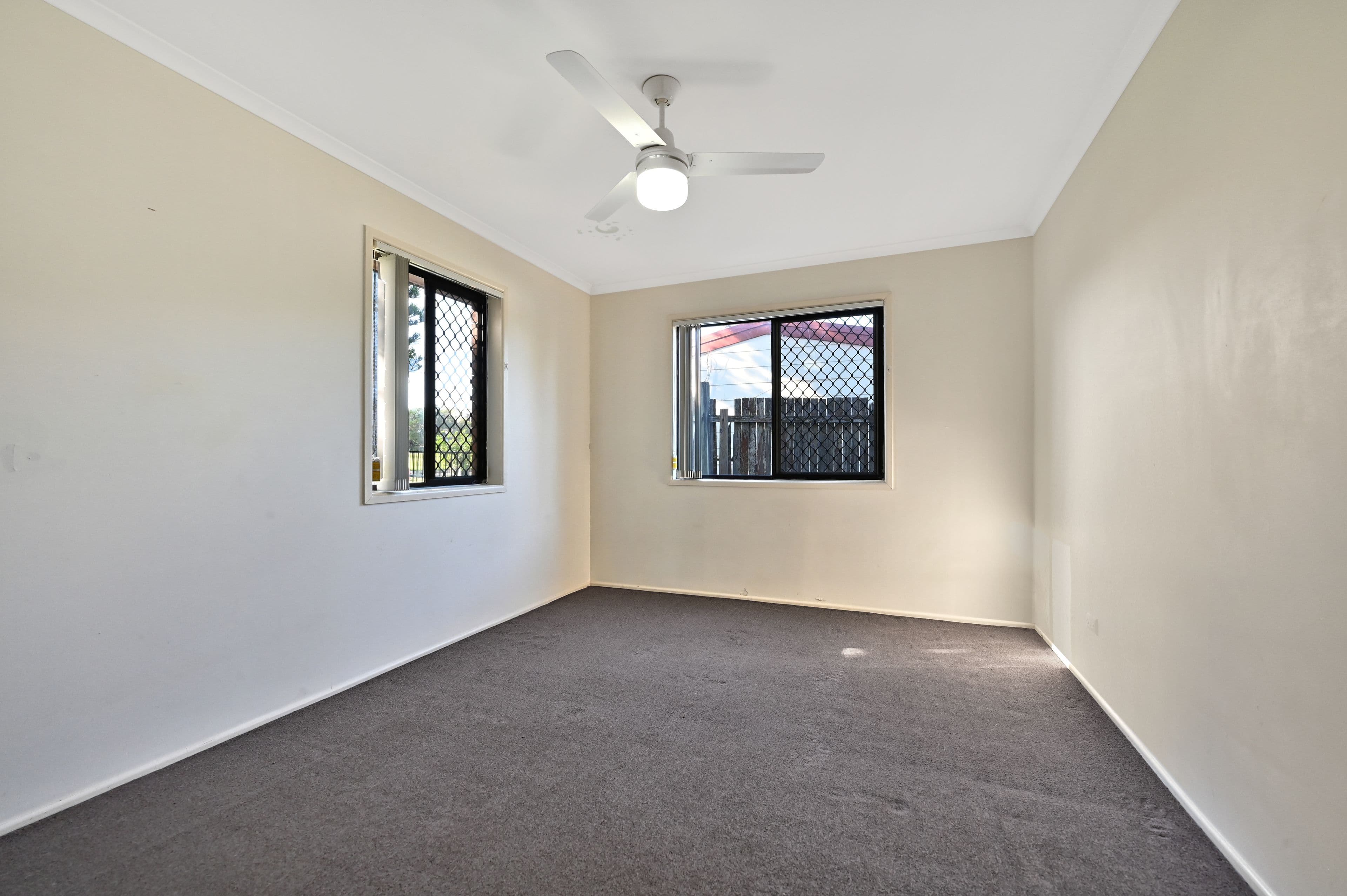 42 Tarlo Street, Eagleby QLD 4207, Eagleby - Thumbnail 6