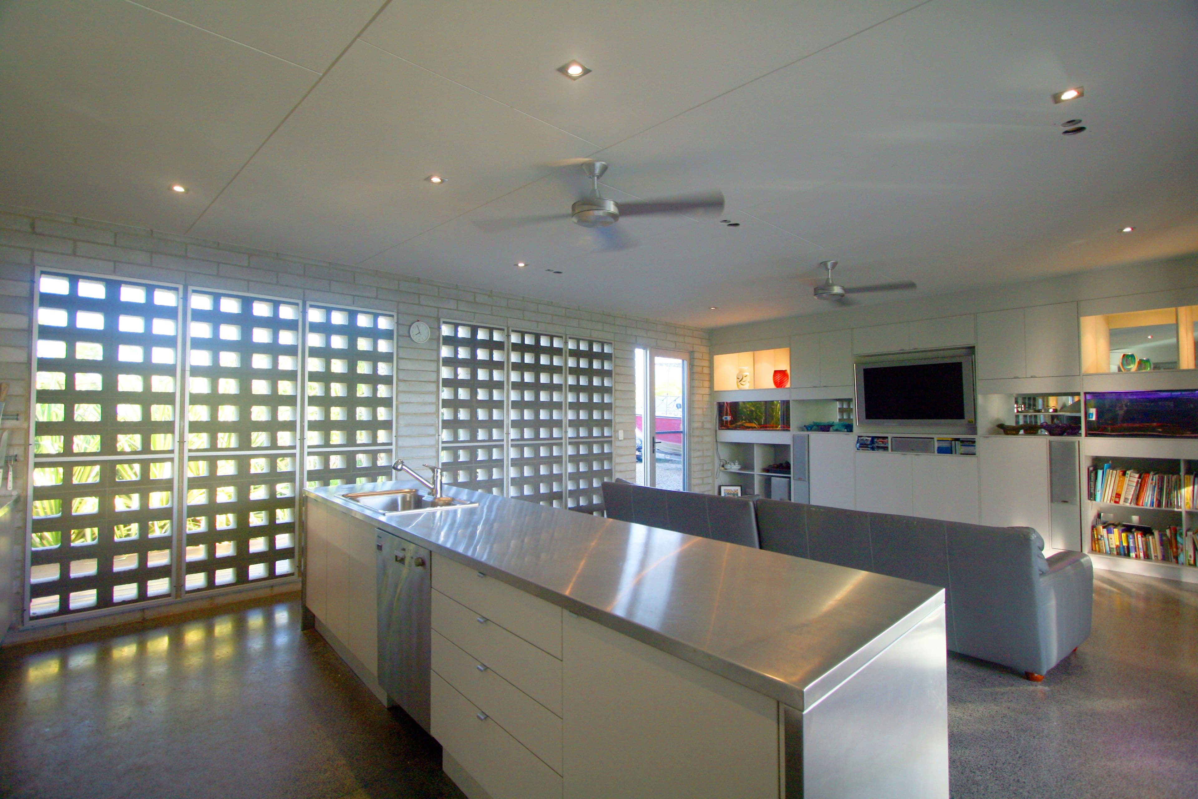 13 Ocean Avenue, Cooya Beach QLD 4873, Cooya Beach - Thumbnail 3