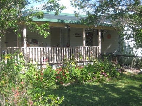 82 Yarran Street, Coonamble - Thumbnail 2