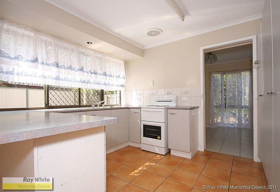 17 Eucumbene Drive, PETRIE QLD 4502, Petrie - Thumbnail 2