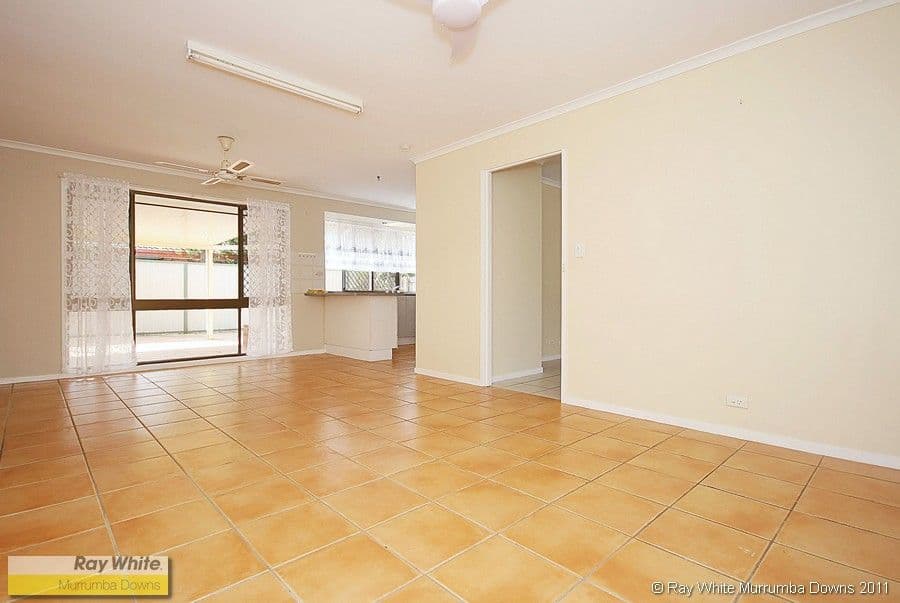 17 Eucumbene Drive, PETRIE QLD 4502, Petrie - Thumbnail 6