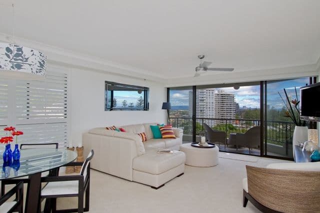 45 Hayle Street, BURLEIGH HEADS QLD 4220, Burleigh Heads - Thumbnail 5