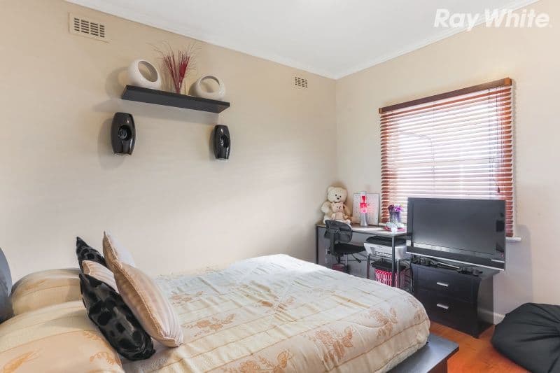 3 Wallace Avenue, Dandenong VIC 3175, Dandenong - Thumbnail 8