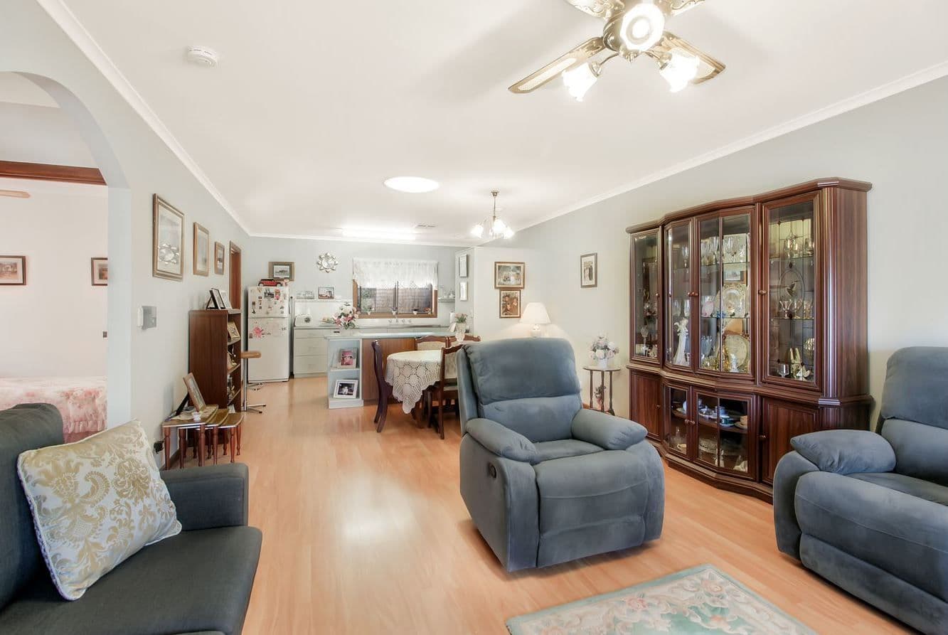 13 Scott Avenue, Barmera SA 5345, Barmera - Thumbnail 2