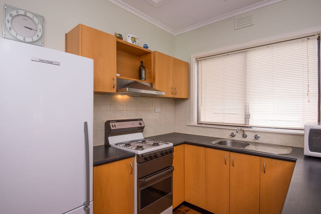 11 Capel Avenue, Capel Sound VIC 3940, Capel Sound - Thumbnail 8
