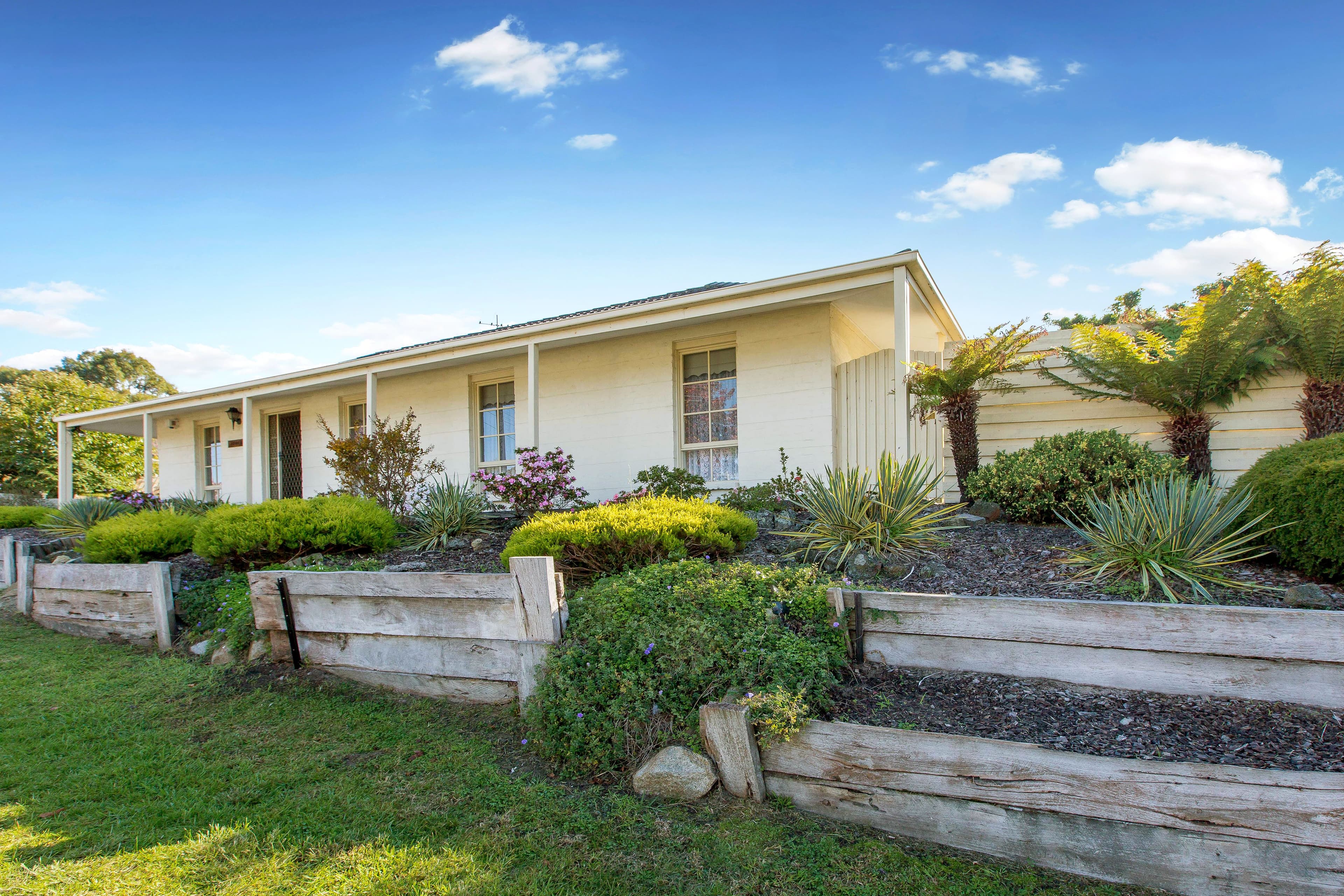 85 Sixth Avenue, Rosebud VIC 3939, Rosebud - Thumbnail 2